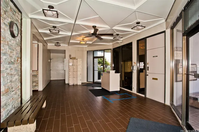 $188,000 | 3045 Ala Napuaa Place, Unit 302, Honolulu, HI 96818