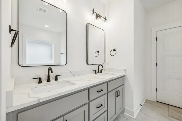 $529,900 | 5715 Heirloom Drive, Murfreesboro, TN 37129