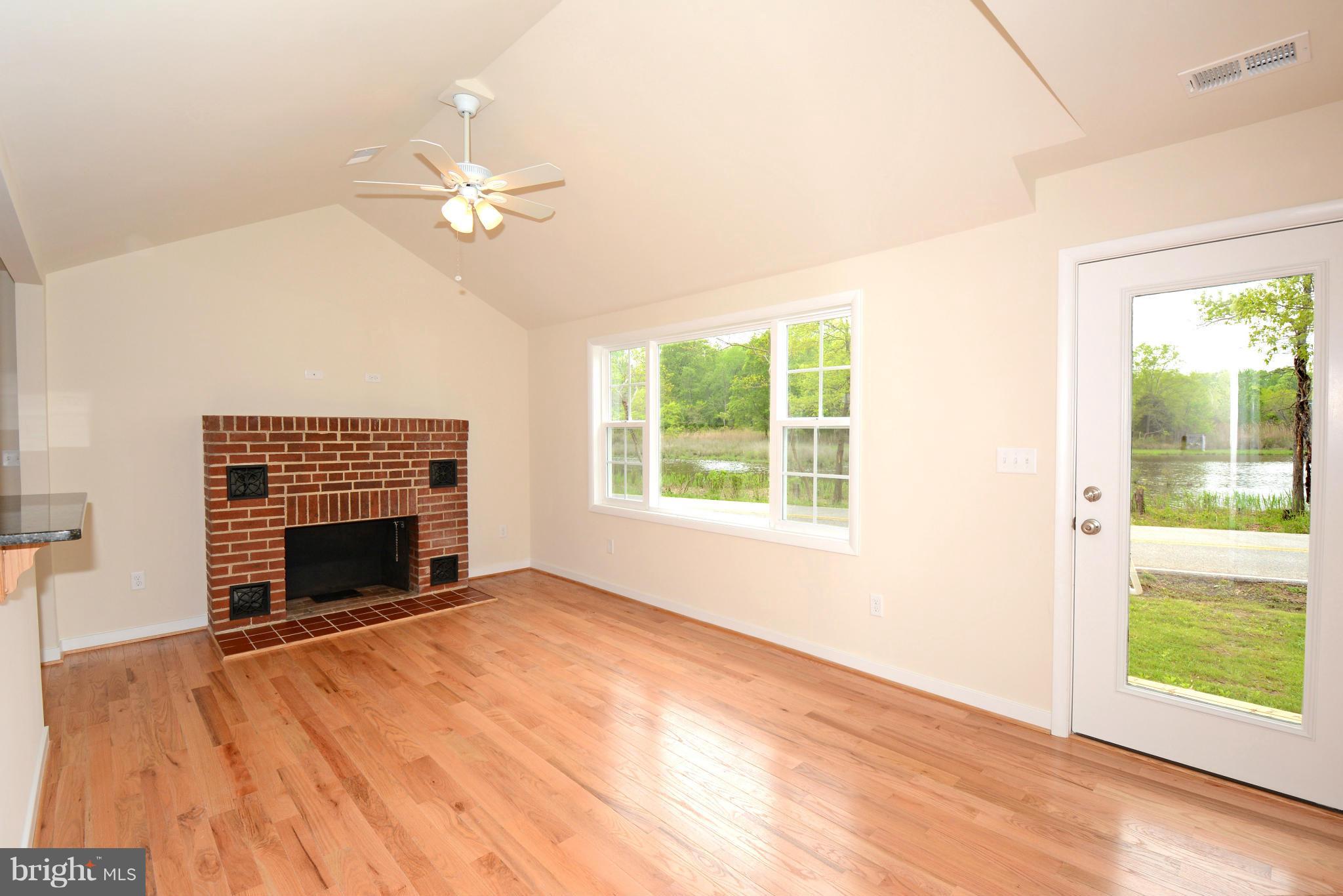 1507 Terrell Road Shady Side, MD 20764 - Photo 7 of 29 Living Room has Waterview