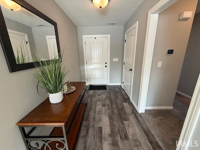 13155 Fringe Tree Trail Fort Wayne, IN 46814 - Photo 3 of 26