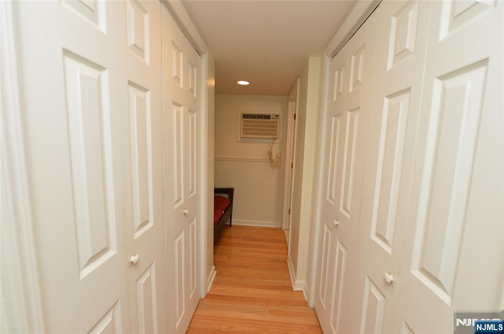 648 Spring Valley Road Maywood, NJ 07607 - Photo 17 of 34