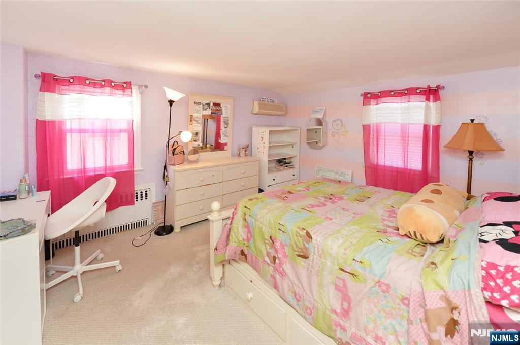 648 Spring Valley Road Maywood, NJ 07607 - Photo 19 of 34