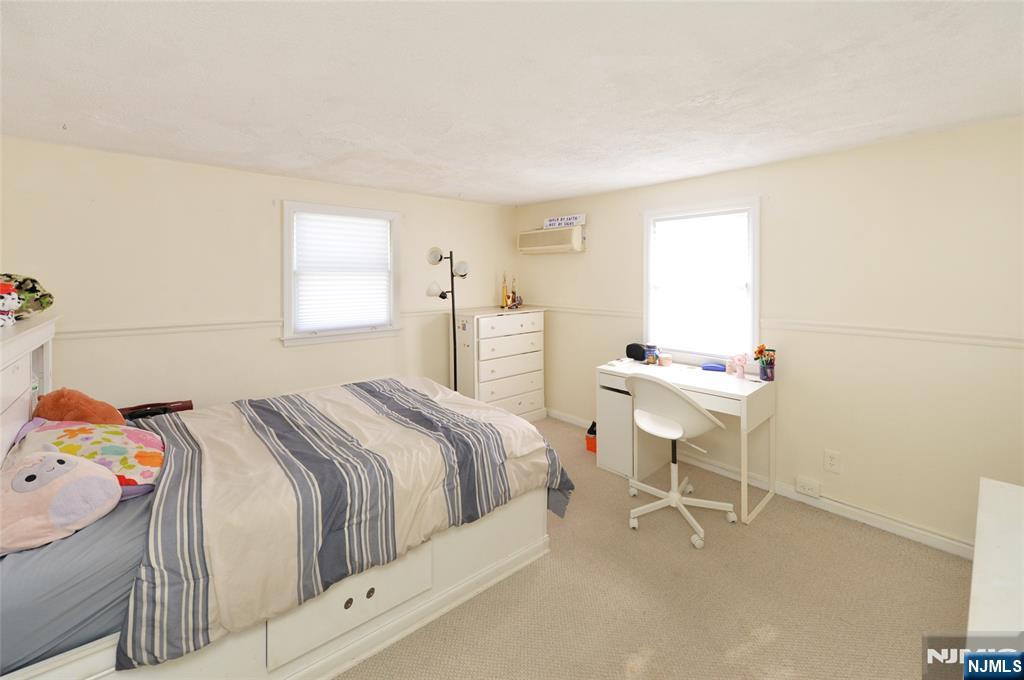 648 Spring Valley Road Maywood, NJ 07607 - Photo 21 of 34