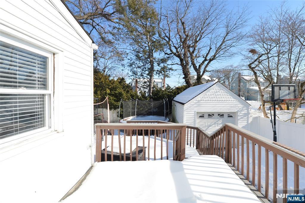 648 Spring Valley Road Maywood, NJ 07607 - Photo 29 of 34