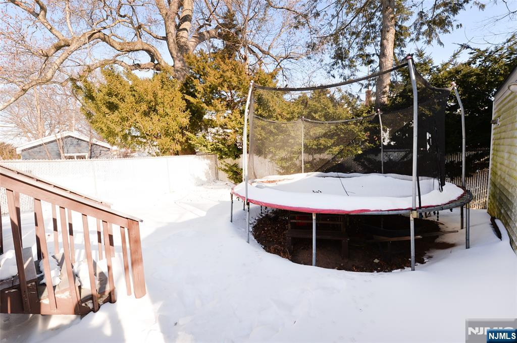 648 Spring Valley Road Maywood, NJ 07607 - Photo 31 of 34