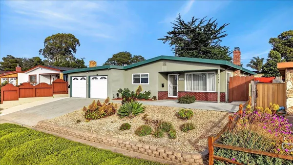 $1,185,000 | 3248 Fitzgerald Circle, Marina, CA 93933