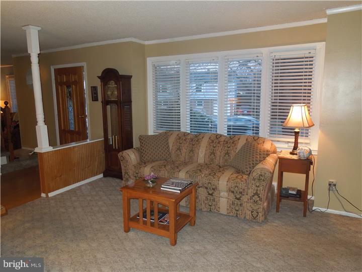 53 Heather Road Newark, DE 19702 - Photo 3 of 18 Gallery Image 3