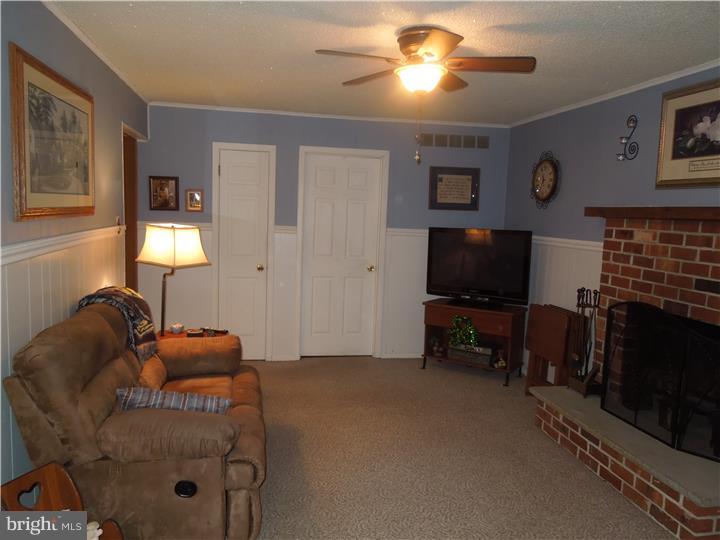 53 Heather Road Newark, DE 19702 - Photo 4 of 18 Gallery Image 4