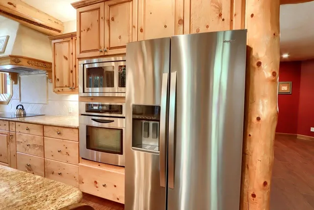 $1,850,000 | 54736 Willow Cove, Bass Lake, CA 93604