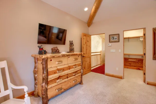 $1,850,000 | 54736 Willow Cove, Bass Lake, CA 93604