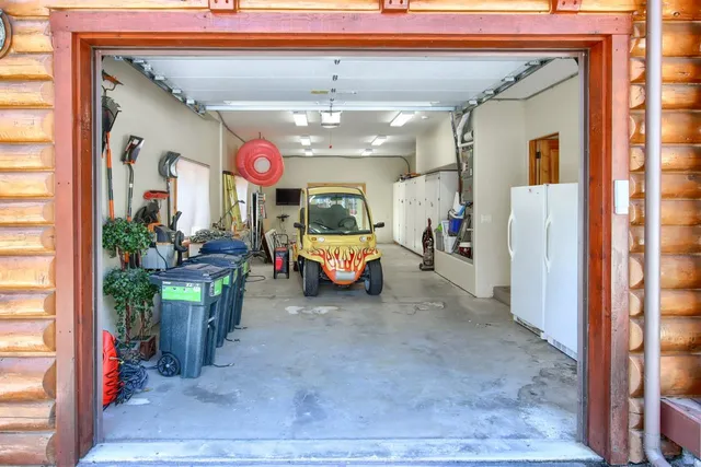 $1,850,000 | 54736 Willow Cove, Bass Lake, CA 93604