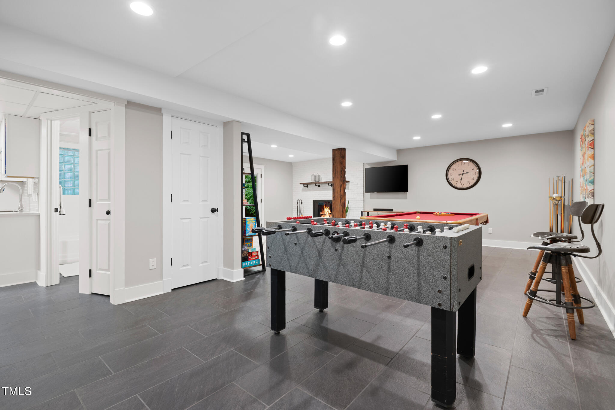 8608 Valley Brook Drive Raleigh, NC 27613 - Photo 45 of 74 DSC_0385