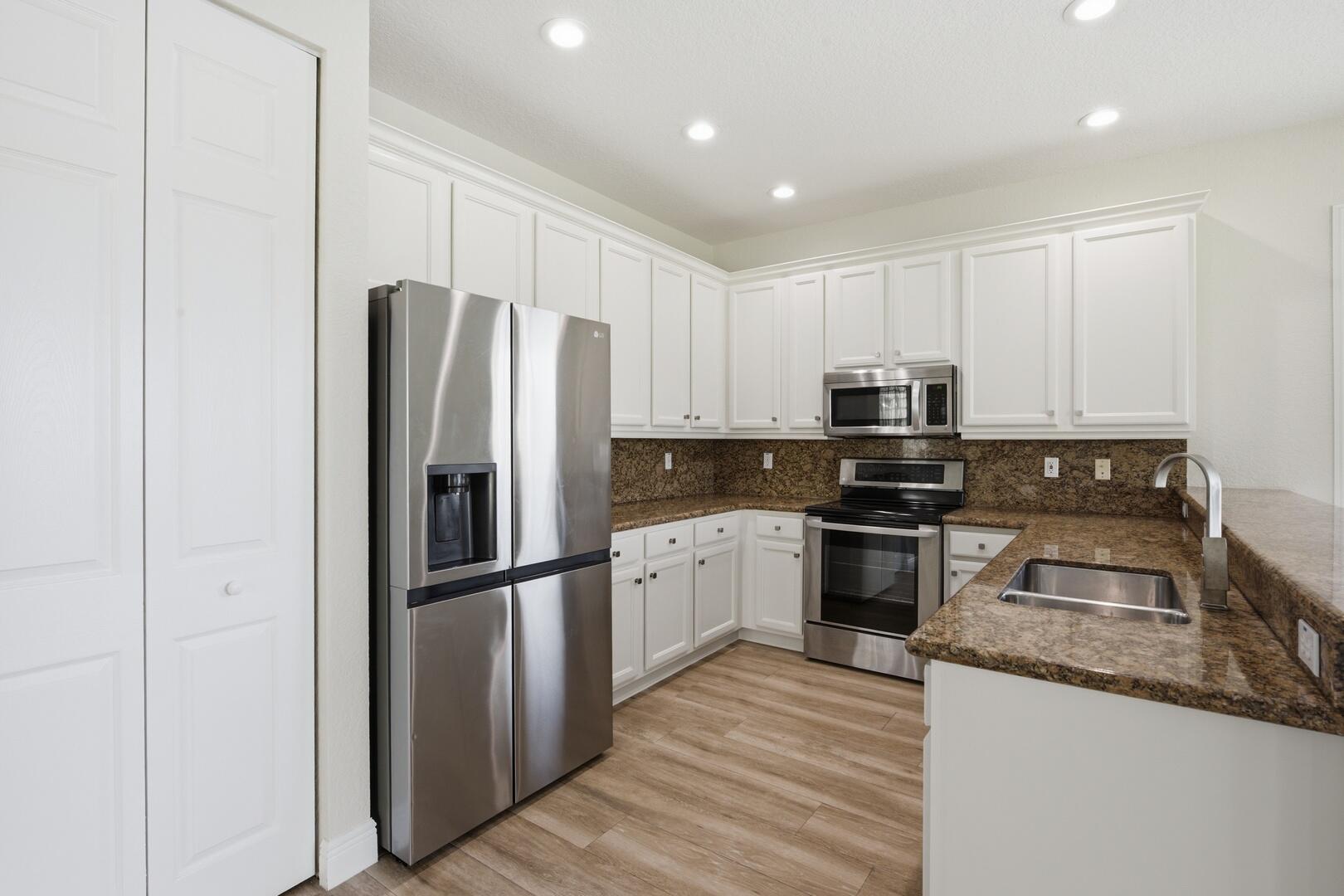 8895 Chestnut Ridge Way Boynton Beach, FL 33473 - Photo 9 of 63 Stainless Steel Appliances