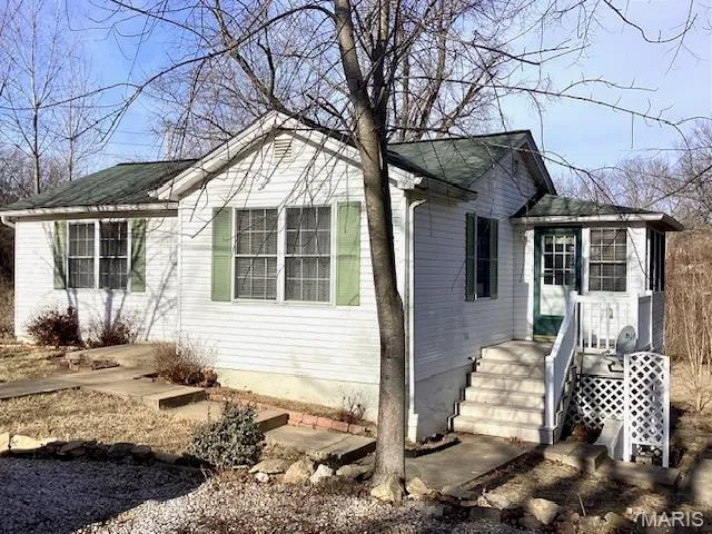 $162,500 | 1061 McKissock Avenue, Catawissa, MO 63015