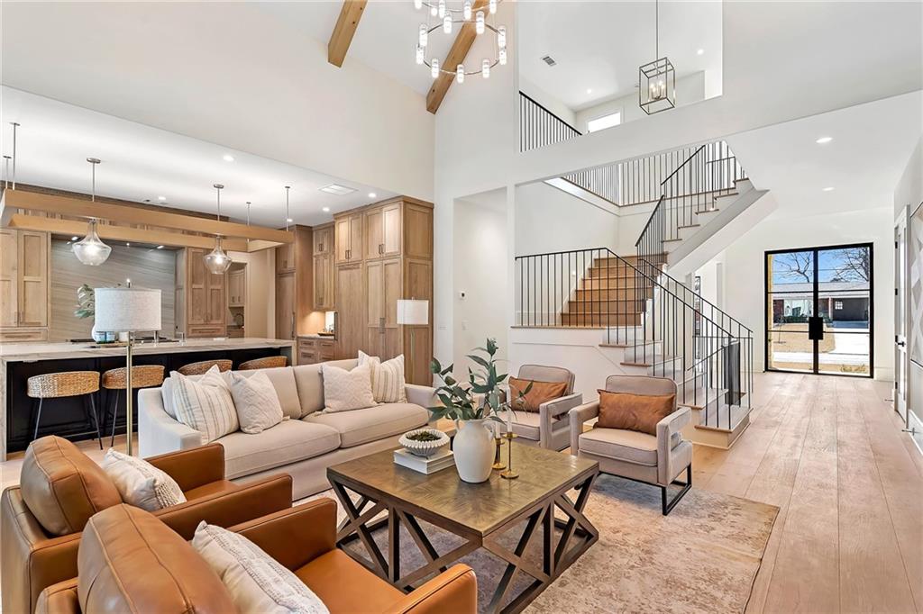 179 Meadow Drive Alpharetta, GA 30009 - Photo 5 of 85 Gallery Image 5