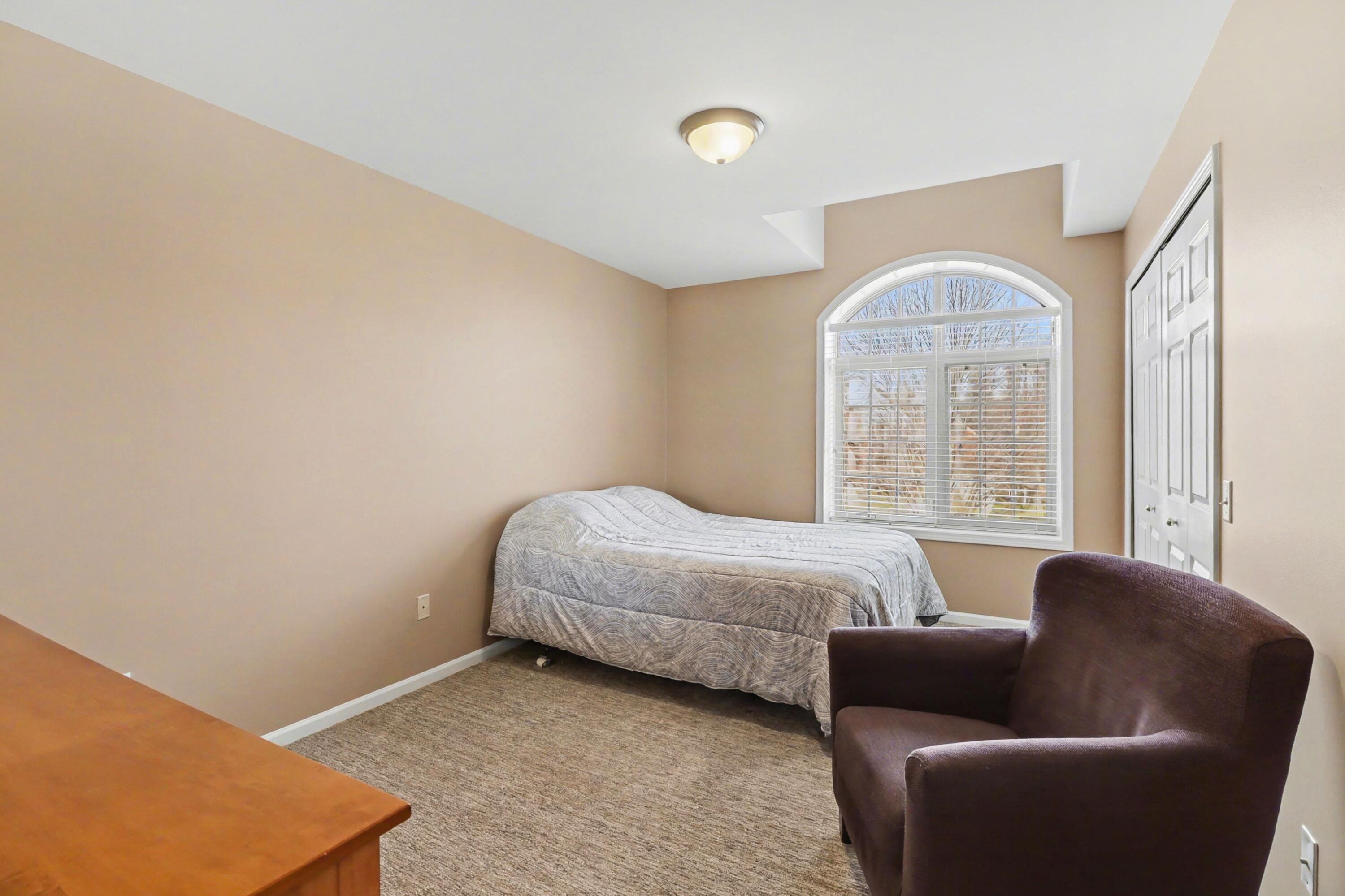 5910 Cedar Ridge Drive Ann Arbor, MI 48103 - Photo 29 of 41 27 bed3