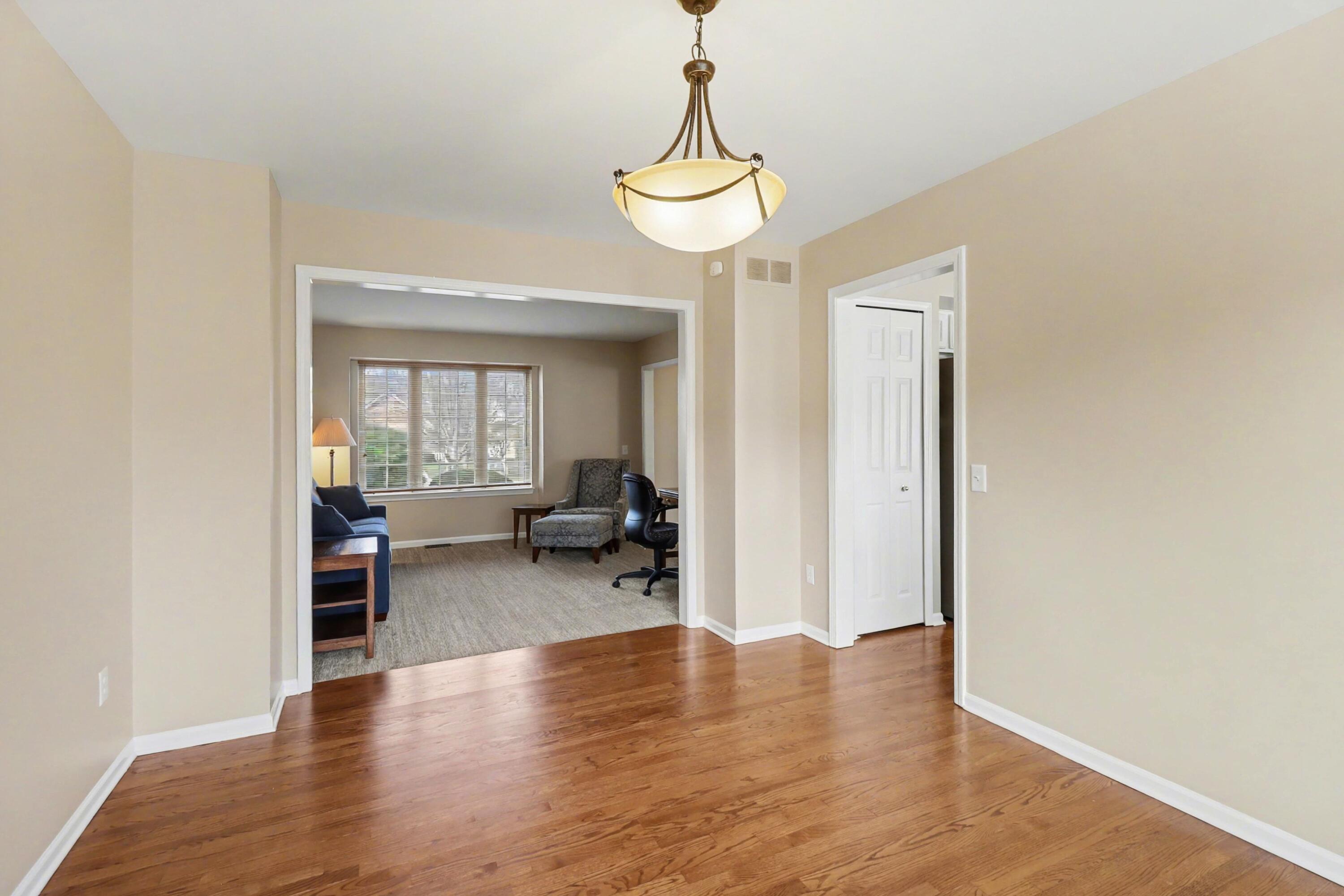 5910 Cedar Ridge Drive Ann Arbor, MI 48103 - Photo 9 of 41 8 DR