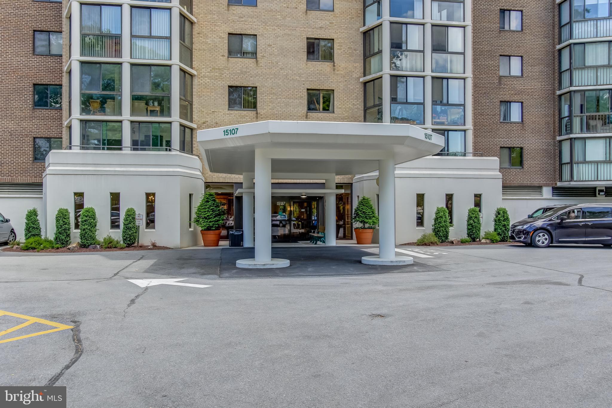 15107 Interlachen Drive, Unit 2811 Silver Spring, MD 20906 - Photo 2 of 31