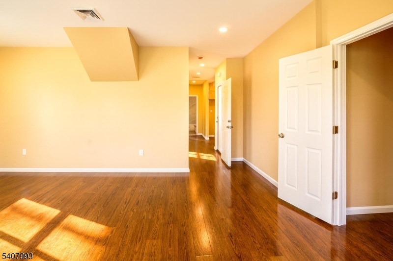 153 Walnut Street, Unit 2 Montclair, NJ 07042 - Photo 8 of 17