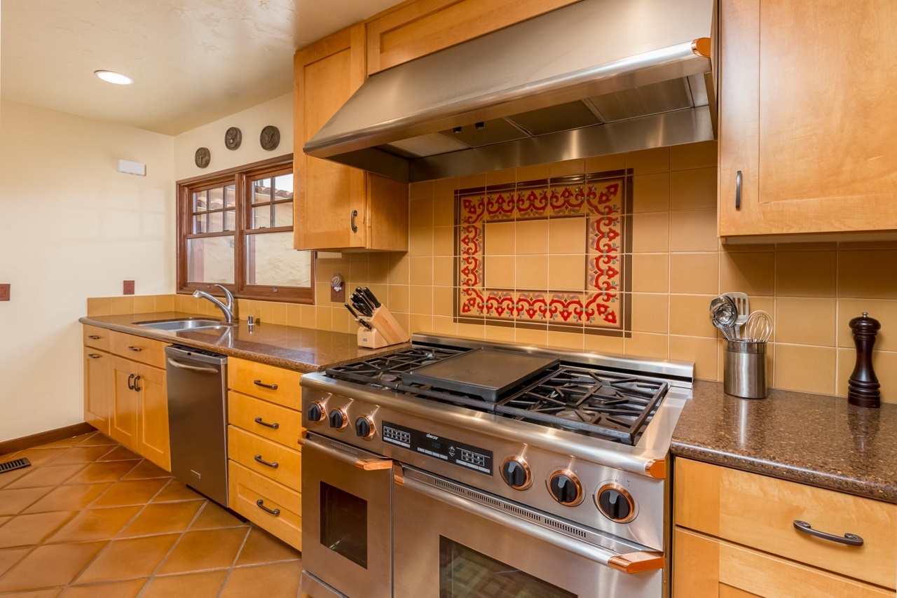 4185 Rochester Road San Diego, CA 92116 - Photo 5 of 24