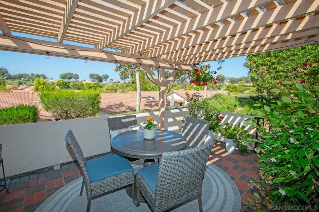 $819,900 | 12870 Camino De La Breccia, San Diego, CA 92128