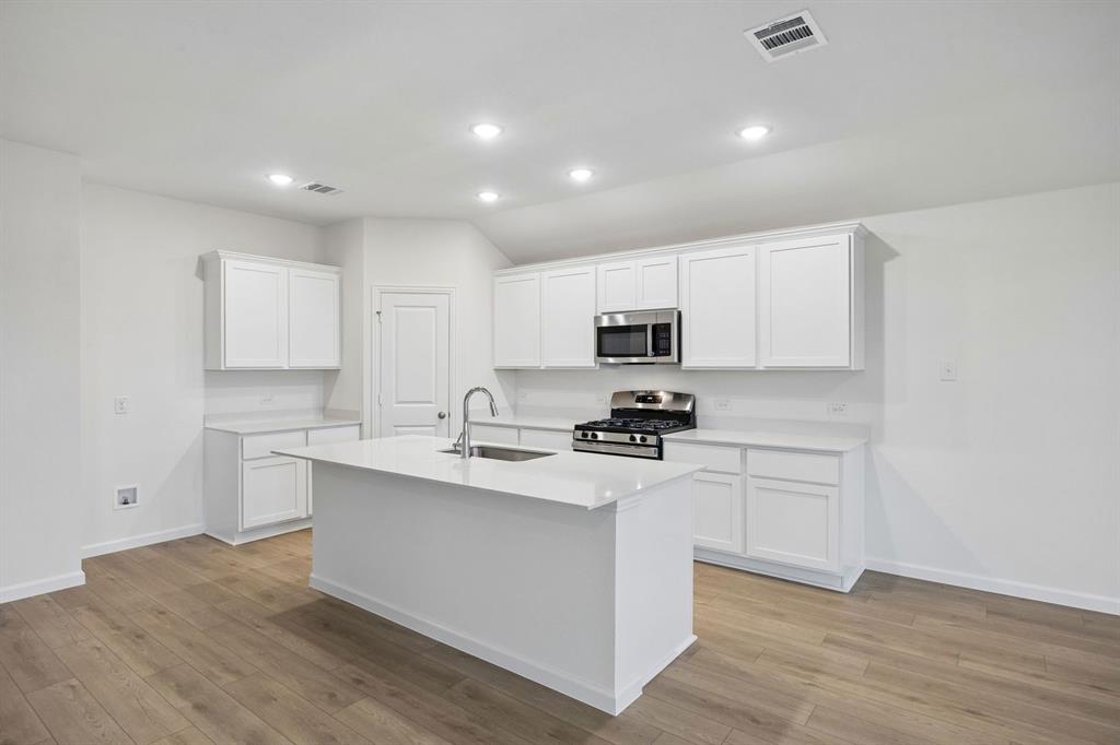 3716 Prairie Chapel Road Royse City, TX 75189 - Photo 4 of 24 Representative (4)