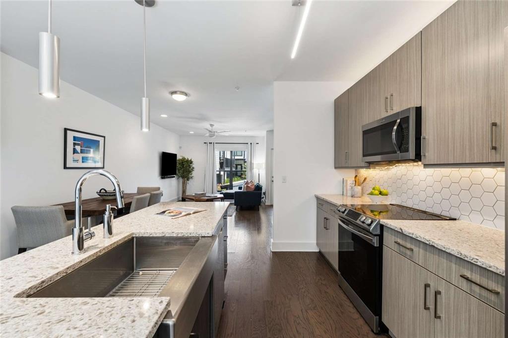 962 Moda Drive Atlanta, GA 30307 - Photo 7 of 63 Gallery Image 7