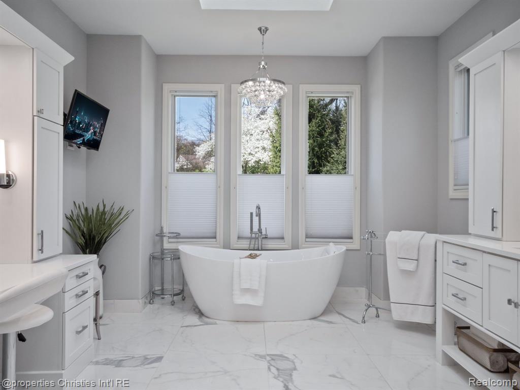 920 Southdown Road Bloomfield Hills, MI 48304 - Photo 26 of 64 Gallery Image 26