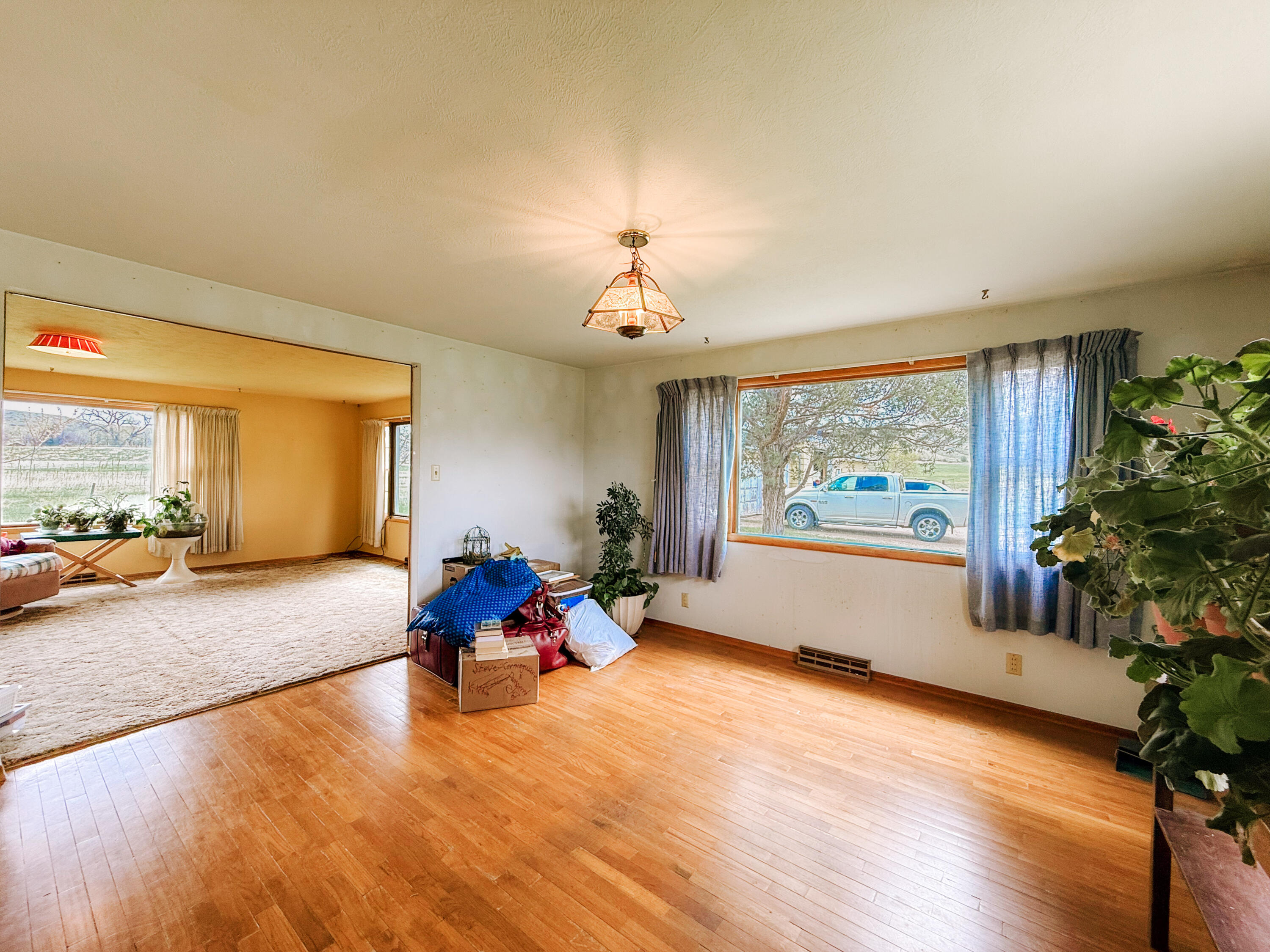 1205 Big Goose Road Sheridan, WY 82801 - Photo 14 of 48 10Dining_2
