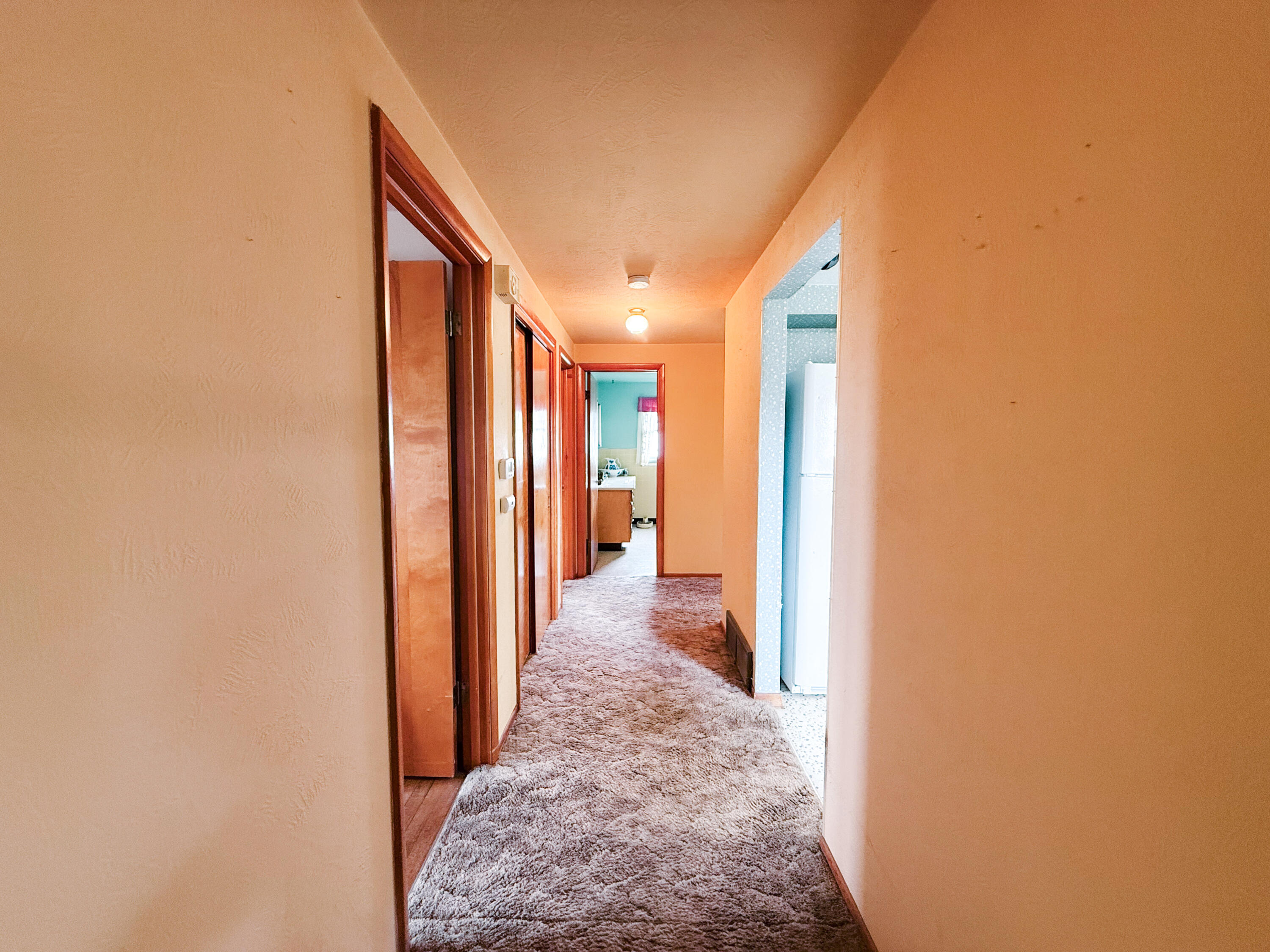 1205 Big Goose Road Sheridan, WY 82801 - Photo 31 of 48 27Hallway