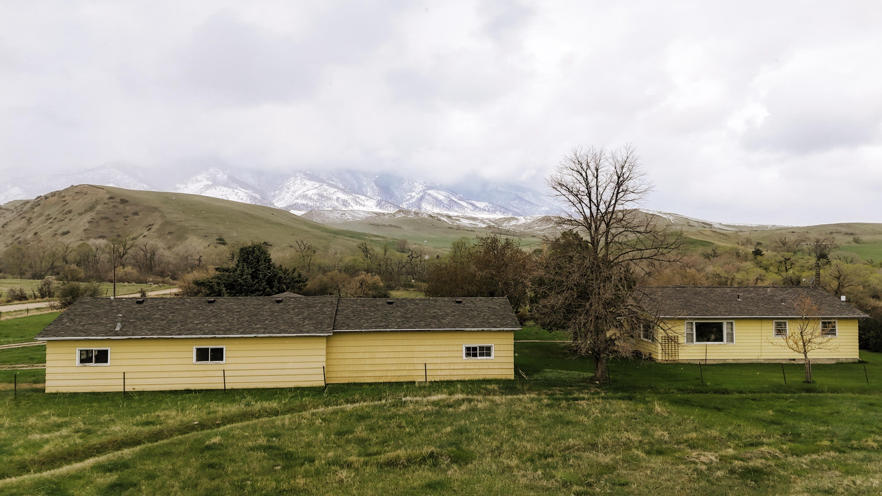 1205 Big Goose Road Sheridan, WY 82801 - Photo 37 of 48 32_Shop: Garage