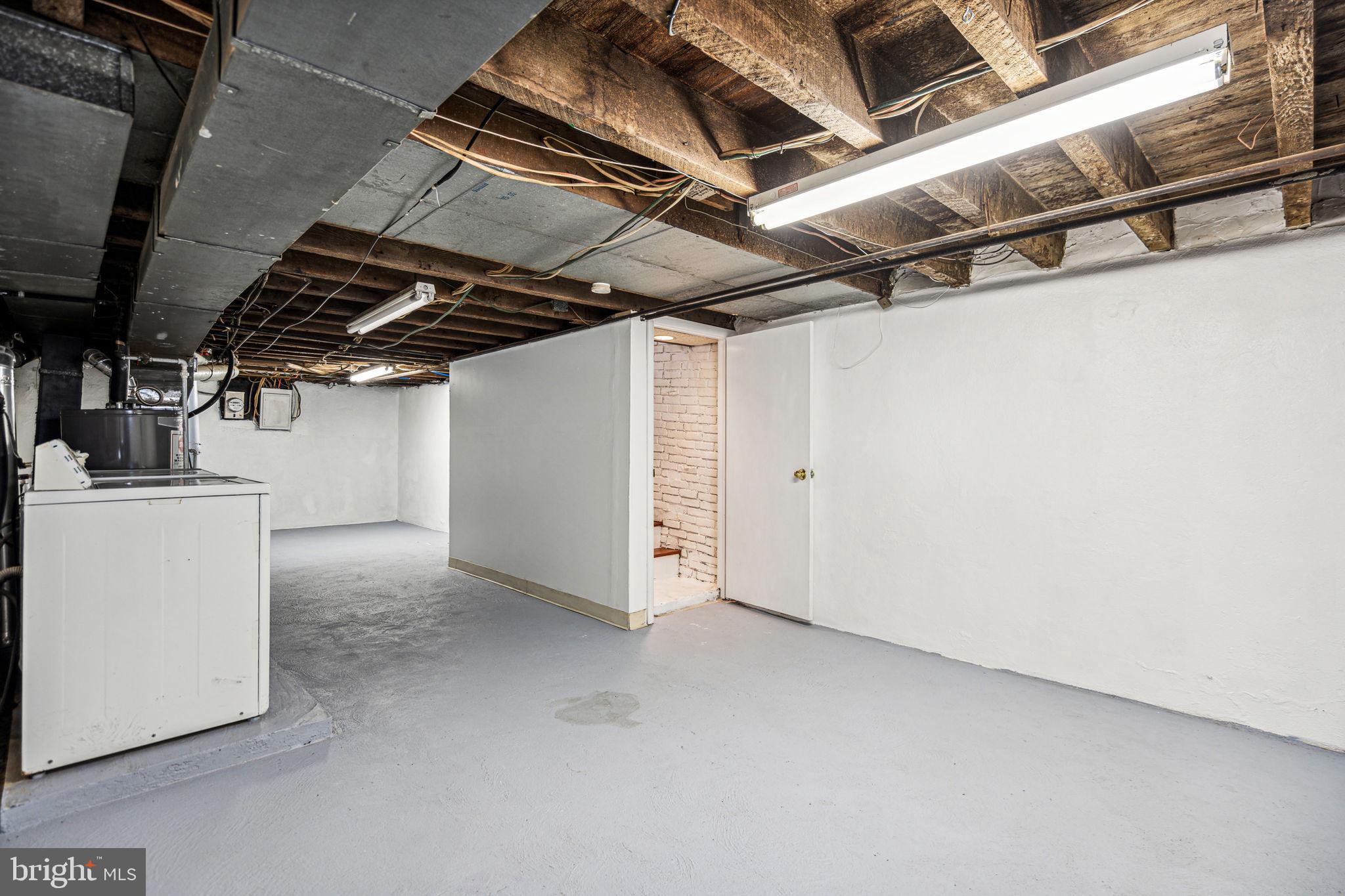 1811 Tree Street Philadelphia, PA 19145 - Photo 31 of 36 Gallery Image 31