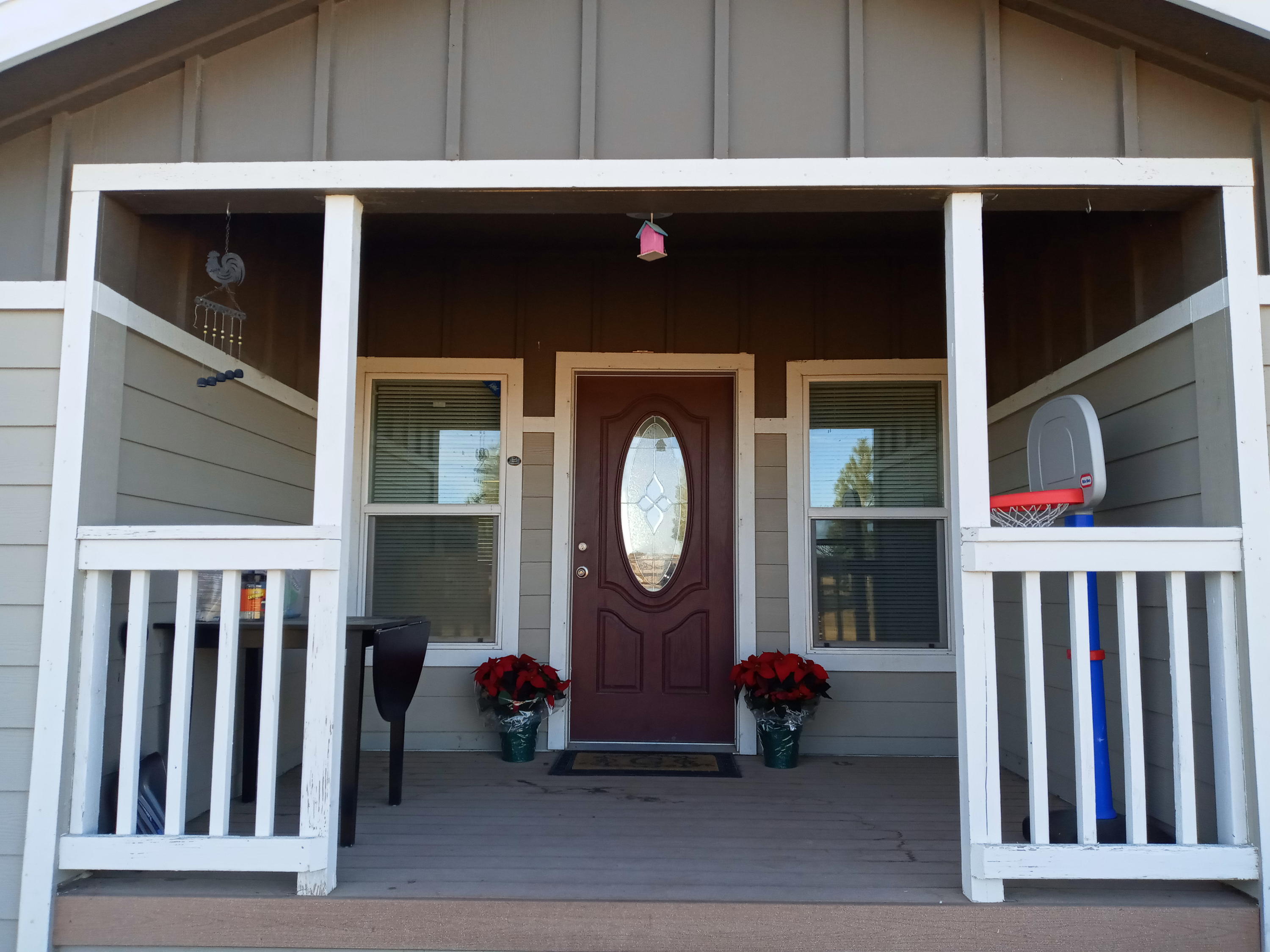 Entry deck