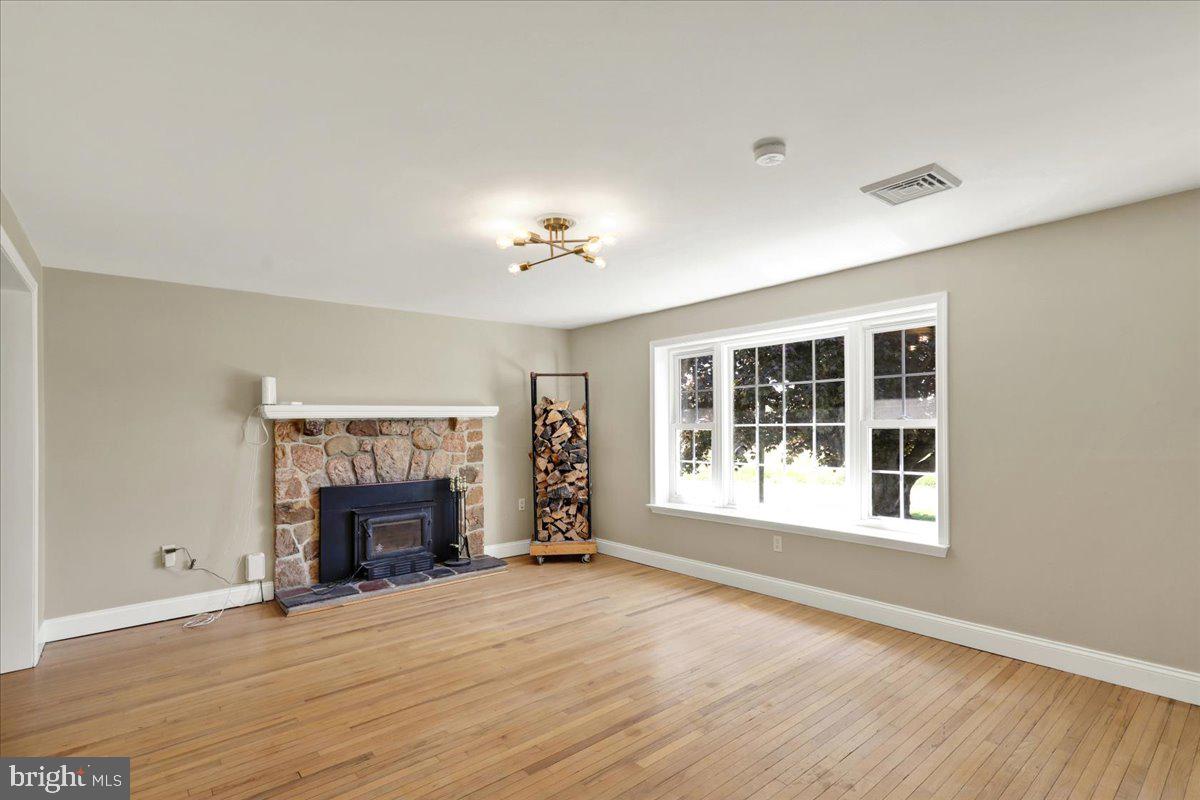 2236 Hopewell Road Elverson, PA 19520 - Photo 13 of 30 Gallery Image 13
