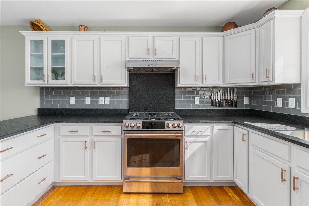 1209 Centerville Road, Unit 2 Warwick, RI 02886 - Photo 8 of 41