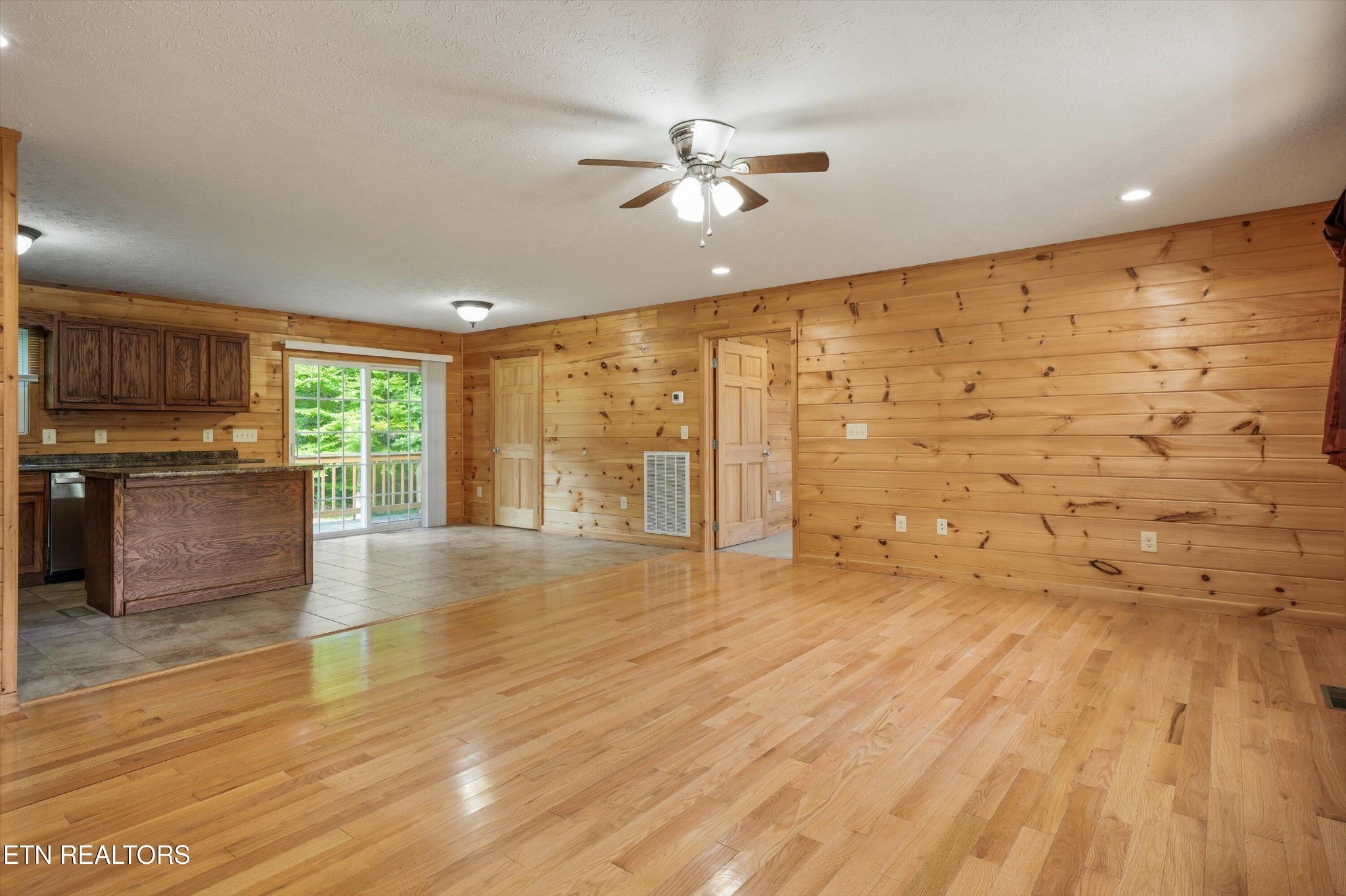 1220 Cougar Trail Del Rio, TN 37727 - Photo 11 of 37 Gallery Image 11