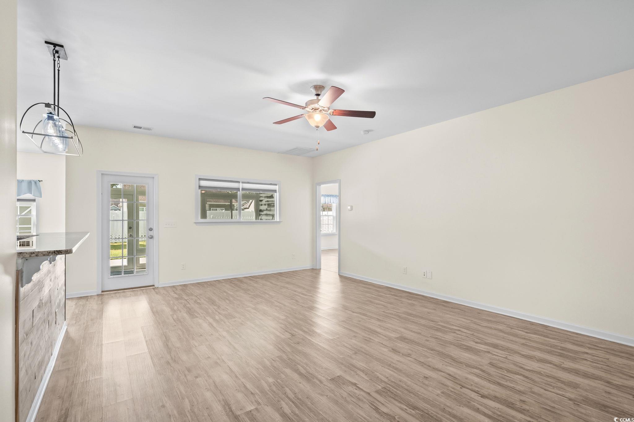 1050 Kennington Court Conway, SC 29526 - Photo 4 of 40