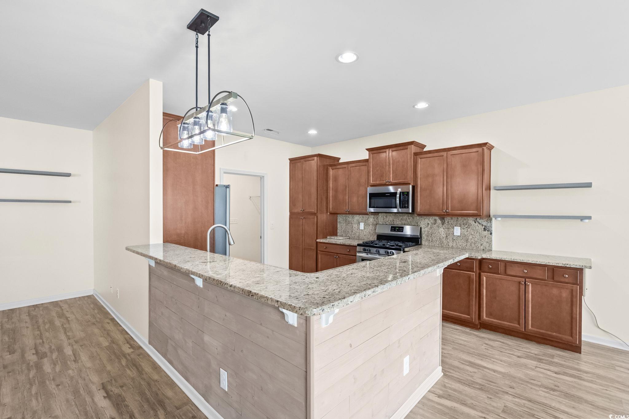 1050 Kennington Court Conway, SC 29526 - Photo 7 of 40