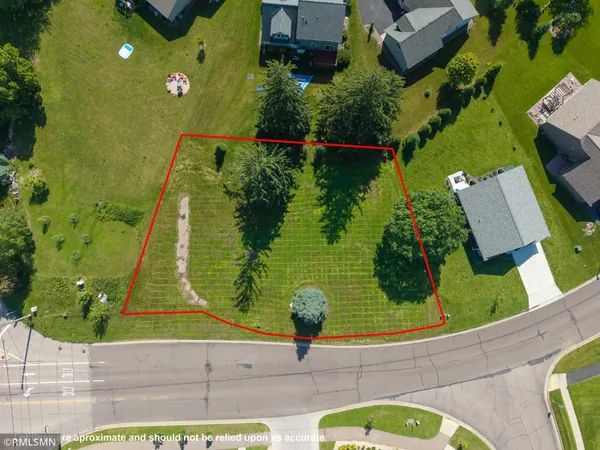 $67,800 | 2364 St Andrews Drive, Altoona, WI 54720