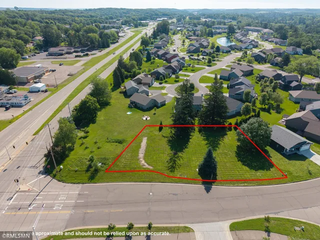 $68,900 | 2364 St Andrews Drive, Altoona, WI 54720