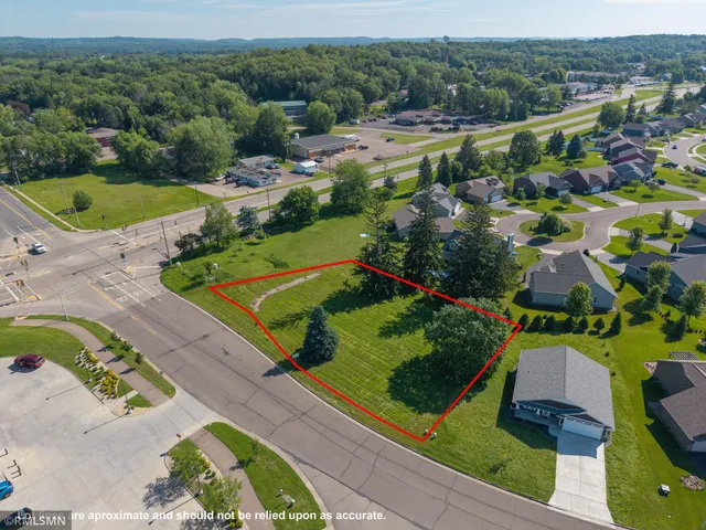 $68,900 | 2364 St Andrews Drive, Altoona, WI 54720