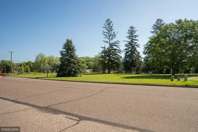 $68,900 | 2364 St Andrews Drive, Altoona, WI 54720