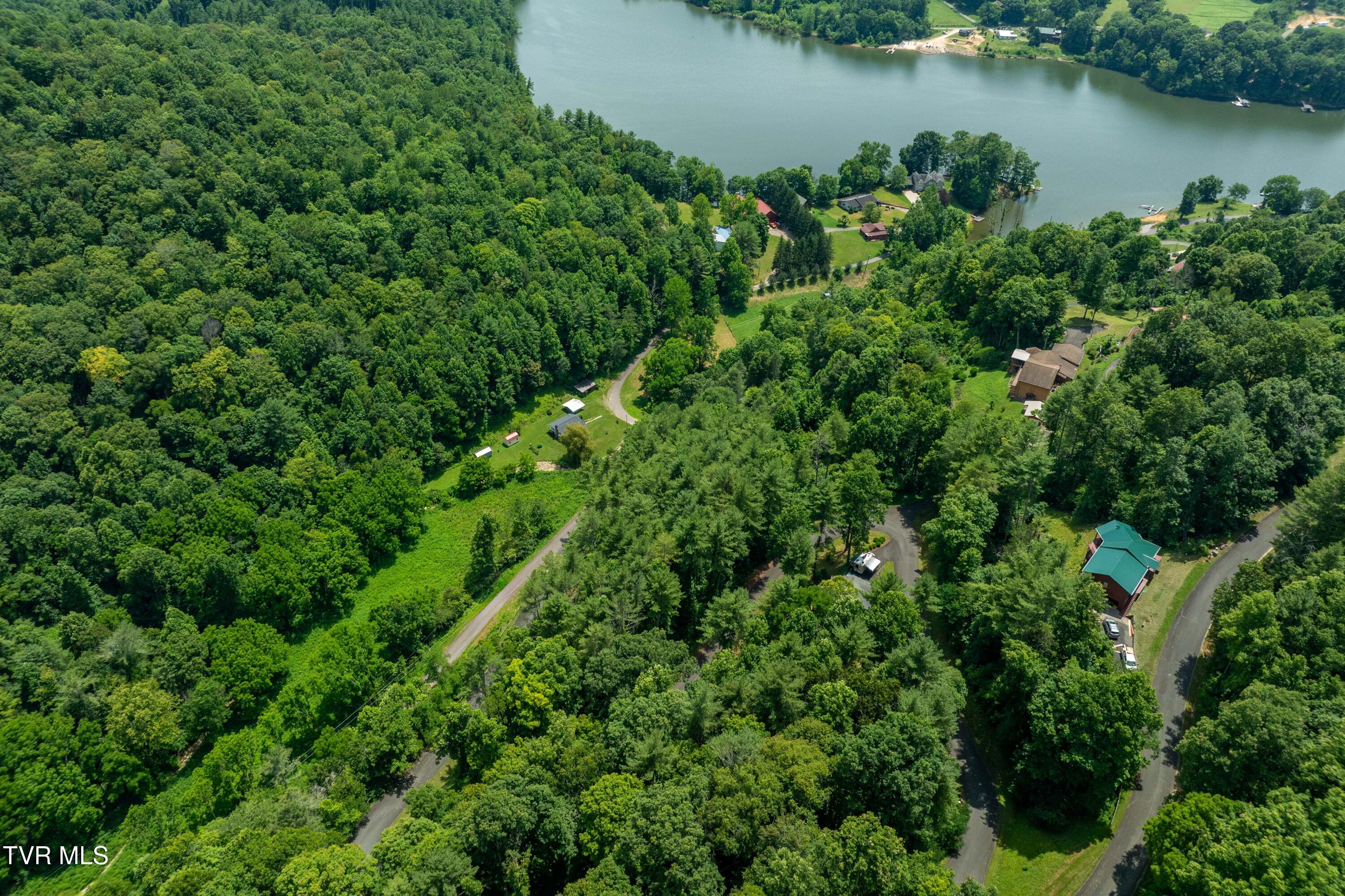 Lot 1 Lakeridge Drive, Unit 1 Butler, TN 37640 - Photo 12 of 24 Lot 1 (12 of 23)