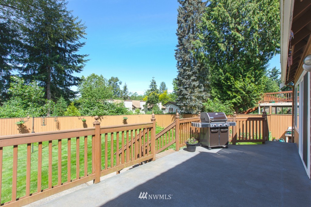 15525 118th Place Northeast Bothell, WA 98011 - Photo 16 of 20 Gallery Image 16