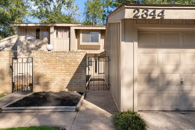 $315,000 | 2344 West Settler's Way, The Woodlands, TX 77380