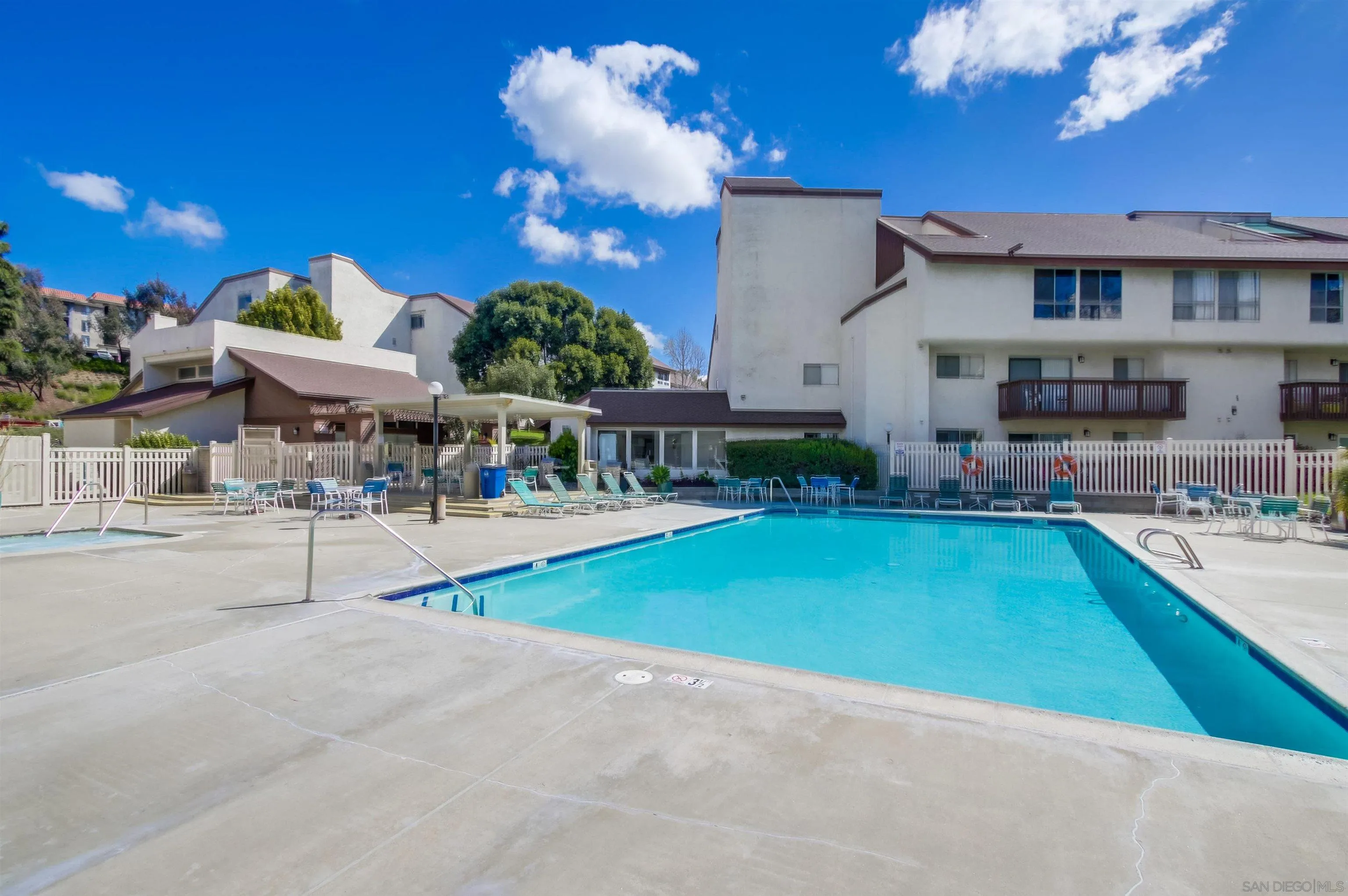 6111 Rancho Mission Road, Unit 108 San Diego, CA 92108 - Photo 34 of 42 Gallery Image 34