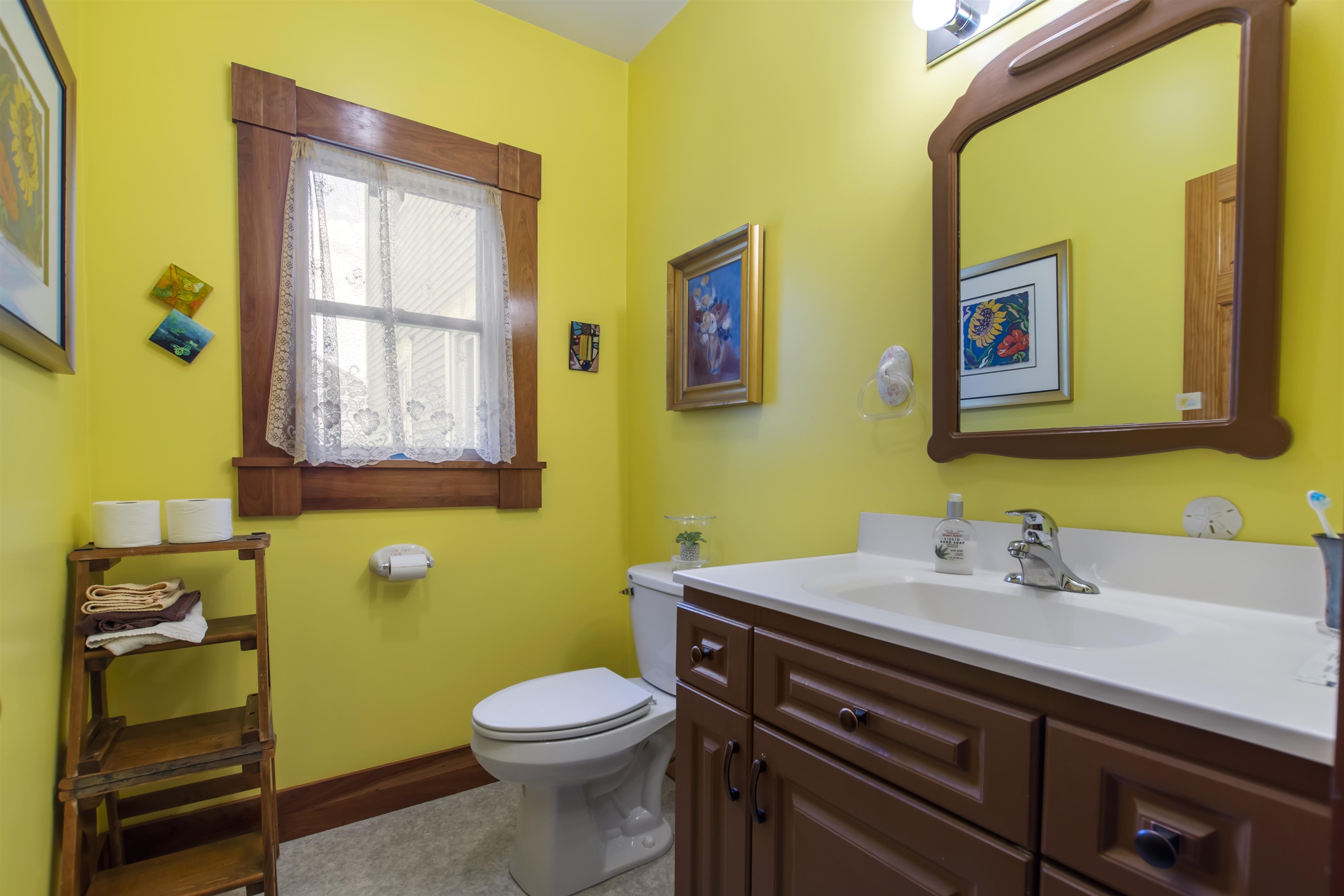 37 Colby Street Colebrook, NH 03576 - Photo 6 of 40 Gallery Image 6
