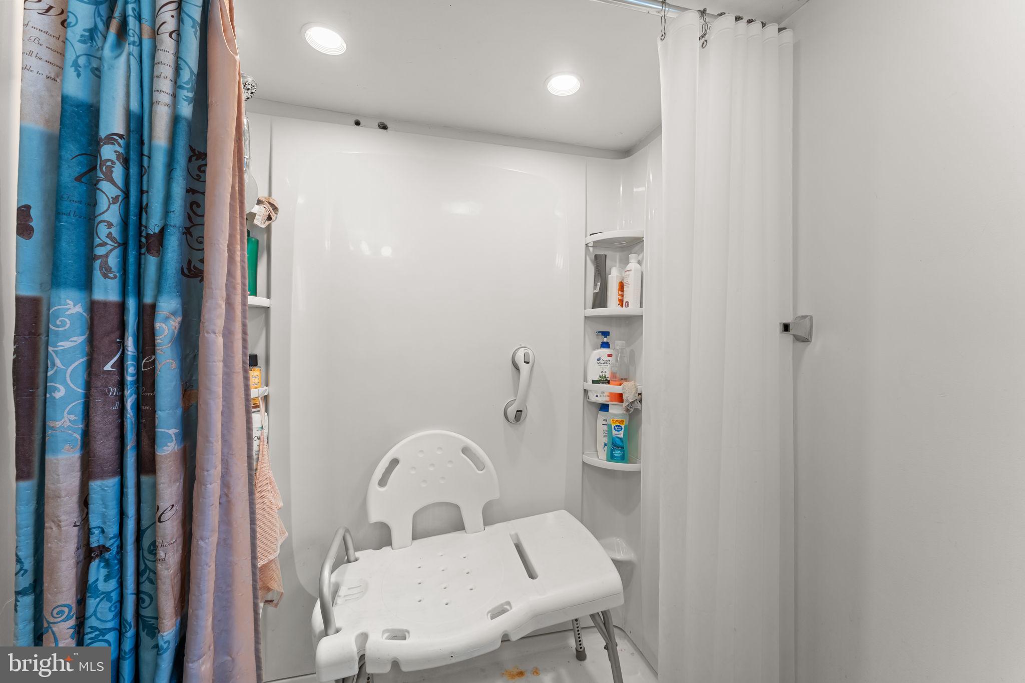 1278 Reading Road Denver, PA 17517 - Photo 17 of 35 Unit 1 Bathroom