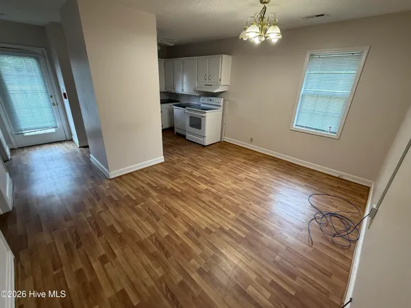 $169,900 | 511 West Station Street, Mount Olive, NC 28365