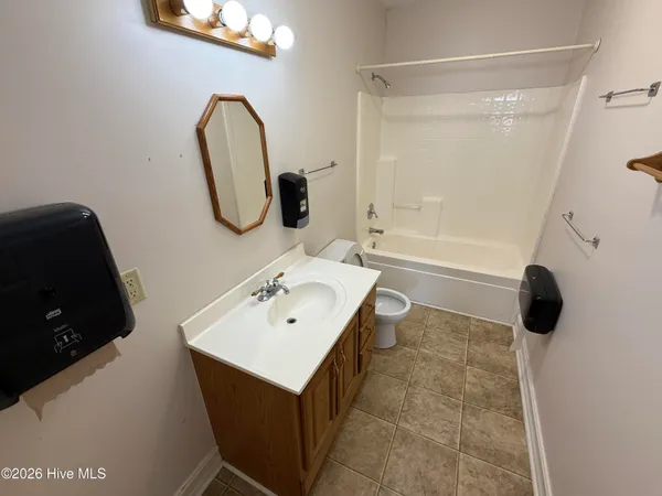 $169,900 | 511 West Station Street, Mount Olive, NC 28365